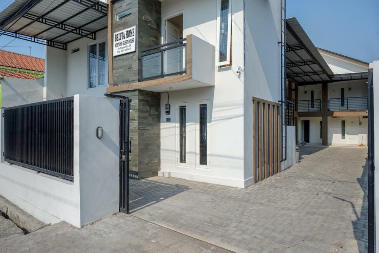 Reddoorz Plus Syariah Near Stasiun Tegal 2 Buitenkant foto